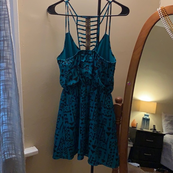 Dress - Picture 2 of 2